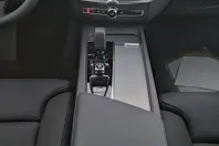 Volvo XC60 din 2025 cu 25.957 km - oferta VOL225301 - foto 6