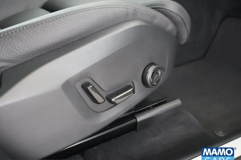 Volvo XC60 din 2025 cu 18.450 km - oferta VOL225302 - foto 8