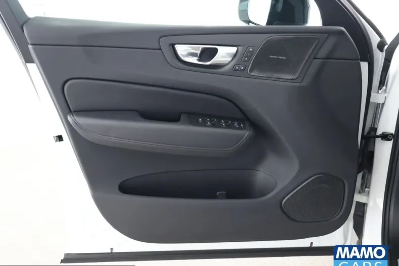 Volvo XC60 din 2025 cu 18.450 km - oferta VOL225302 - foto 15
