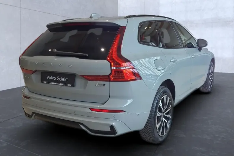 Volvo XC60 din 2025 cu 43.490 km - oferta VOL225303 - foto 4