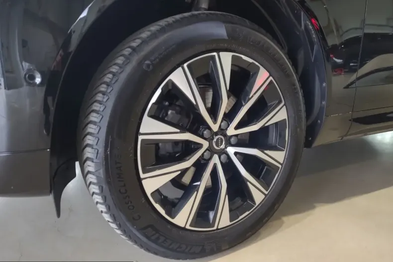 Volvo XC60 din 2025 cu 40.300 km - oferta VOL225304 - foto 13