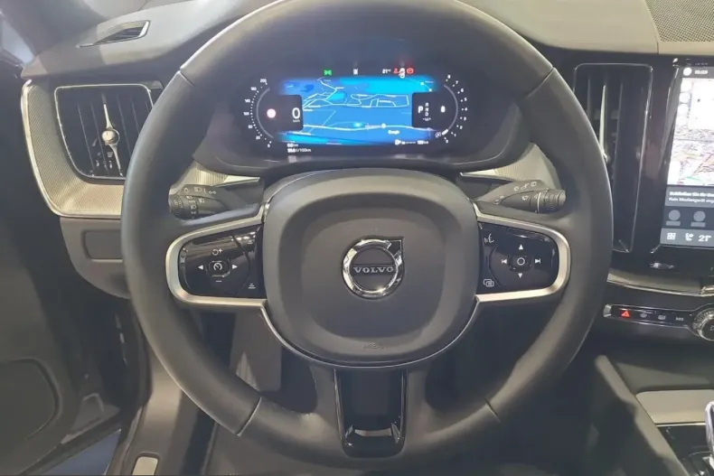 Volvo XC60 din 2025 cu 41.100 km - oferta VOL225307 - foto 10