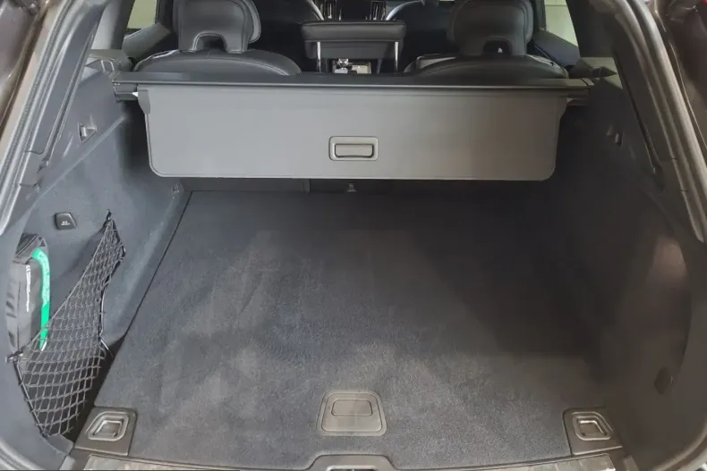 Volvo XC60 din 2025 cu 41.100 km - oferta VOL225307 - foto 12