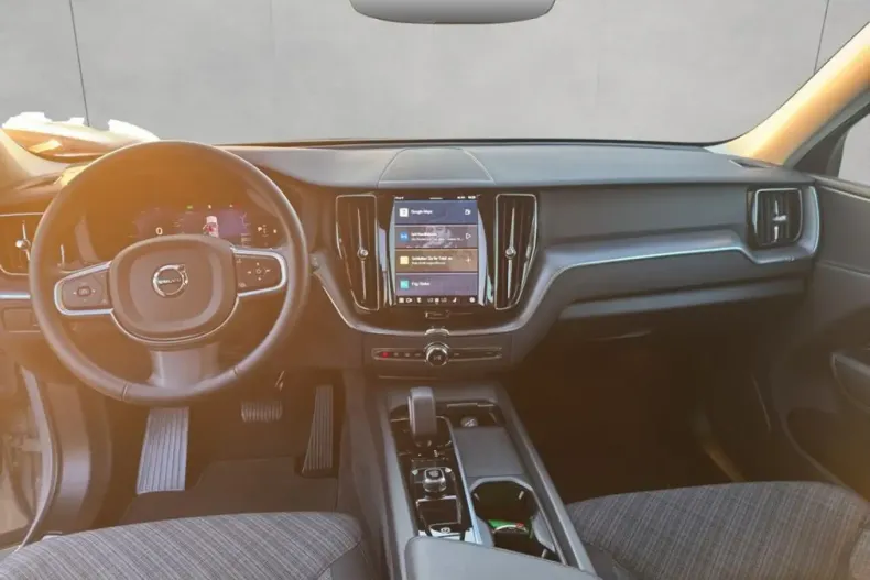 Volvo XC60 din 2025 cu 17.982 km - oferta VOL225314 - foto 11