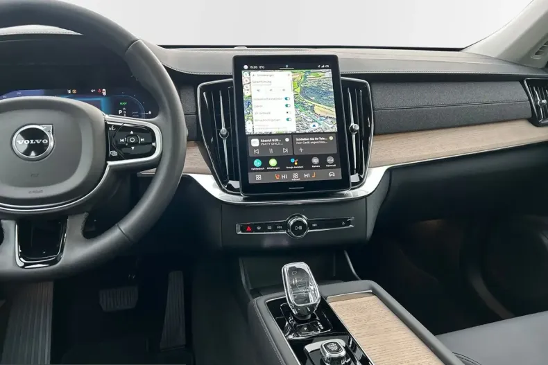 Volvo XC90 din 2025 cu 22.800 km - oferta VOL225320 - foto 12