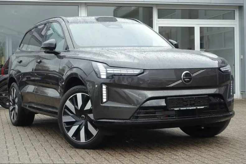 Volvo EX90 din 2024 cu 6.990 km - oferta VOL225325 - foto 1