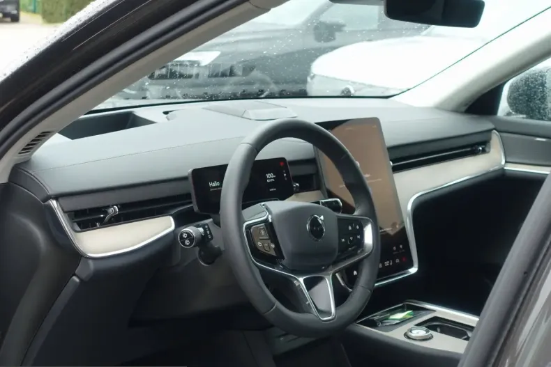 Volvo EX90 din 2024 cu 6.990 km - oferta VOL225325 - foto 8