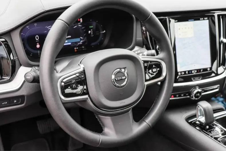 Volvo S60 din 2024 cu 25.215 km - oferta VOL225326 - foto 8