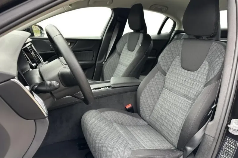 Volvo S60 din 2024 cu 22.080 km - oferta VOL225329 - foto 10
