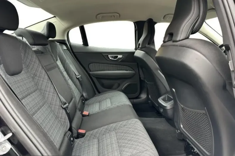 Volvo S60 din 2024 cu 22.080 km - oferta VOL225329 - foto 21