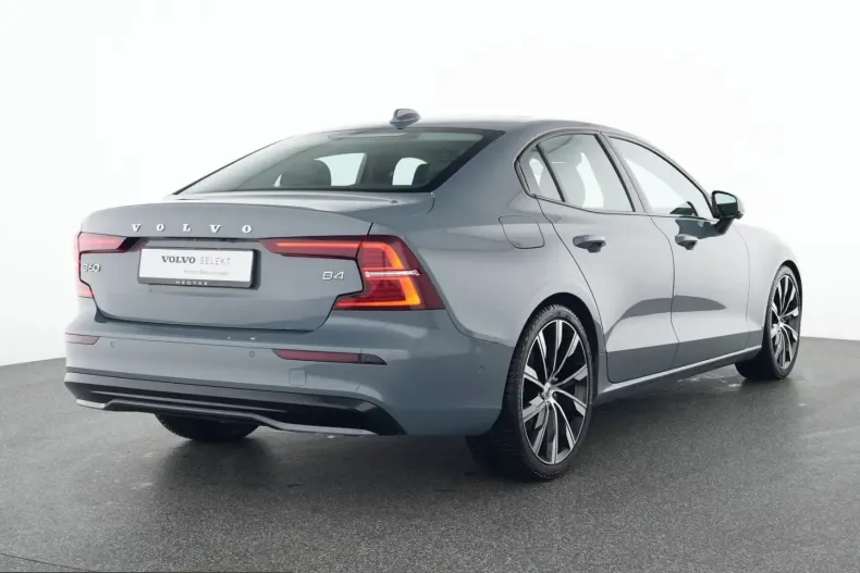 Volvo S60 din 2025 cu 9.999 km - oferta VOL225330 - foto 2