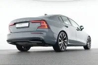 Volvo S60 din 2025 cu 9.999 km - oferta VOL225330 - foto 8
