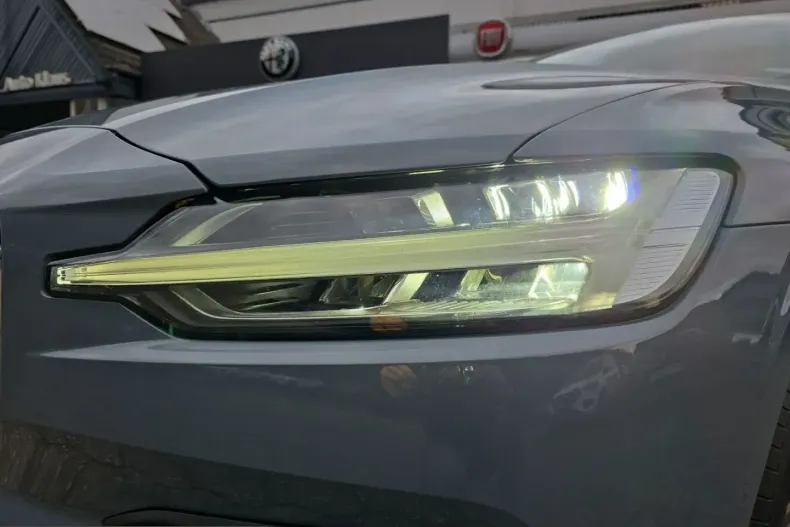 Volvo S60 din 2024 cu 24.350 km - oferta VOL225336 - foto 16