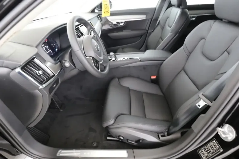 Volvo S90 din 2024 cu 24.860 km - oferta VOL225338 - foto 3