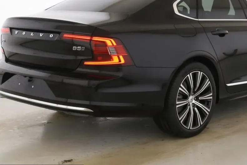 Volvo S90 din 2024 cu 24.860 km - oferta VOL225338 - foto 9