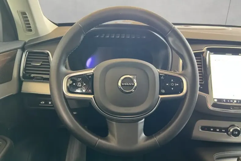Volvo XC90 din 2025 cu 13.476 km - oferta VOL225341 - foto 11