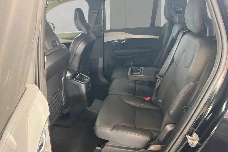 Volvo XC90 din 2025 cu 13.476 km - oferta VOL225341 - foto 18