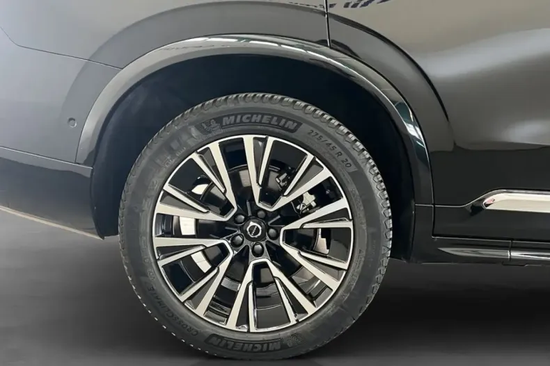 Volvo XC90 din 2025 cu 13.476 km - oferta VOL225341 - foto 30