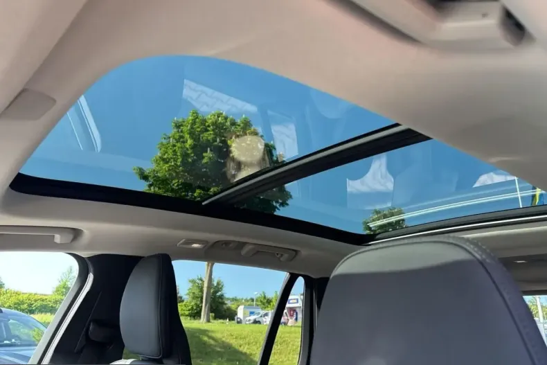Volvo XC90 din 2025 cu 20.575 km - oferta VOL225342 - foto 21