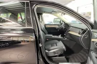 Volvo XC90 din 2025 cu 23.365 km - oferta VOL225343 - foto 16