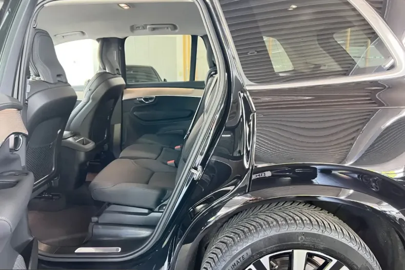 Volvo XC90 din 2025 cu 23.365 km - oferta VOL225343 - foto 21