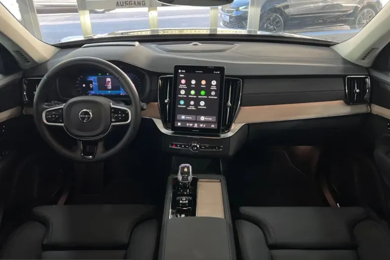 Volvo XC90 din 2025 cu 23.365 km - oferta VOL225343 - foto 36