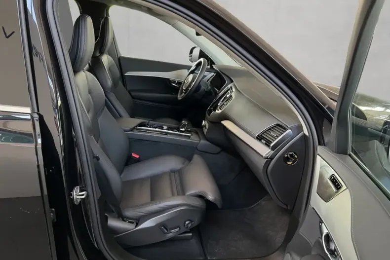 Volvo XC90 din 2025 cu 42.710 km - oferta VOL225344 - foto 18