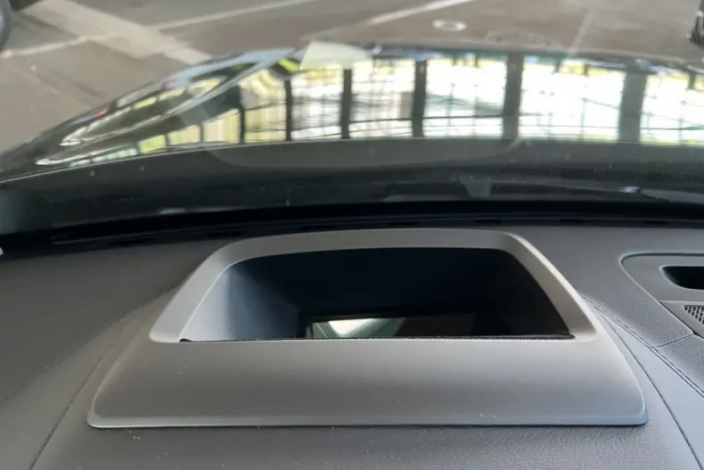 Volvo XC90 din 2025 cu 42.710 km - oferta VOL225344 - foto 24