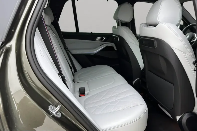 BMW X5 (Seria X) din 2025 cu 22.500 km - oferta BMW225347 - foto 17