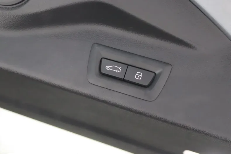BMW X5 (Seria X) din 2024 cu 52.898 km - oferta BMW225348 - foto 17