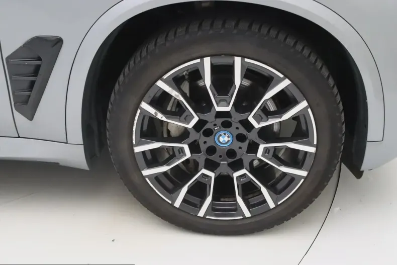 BMW X5 (Seria X) din 2024 cu 52.898 km - oferta BMW225348 - foto 18