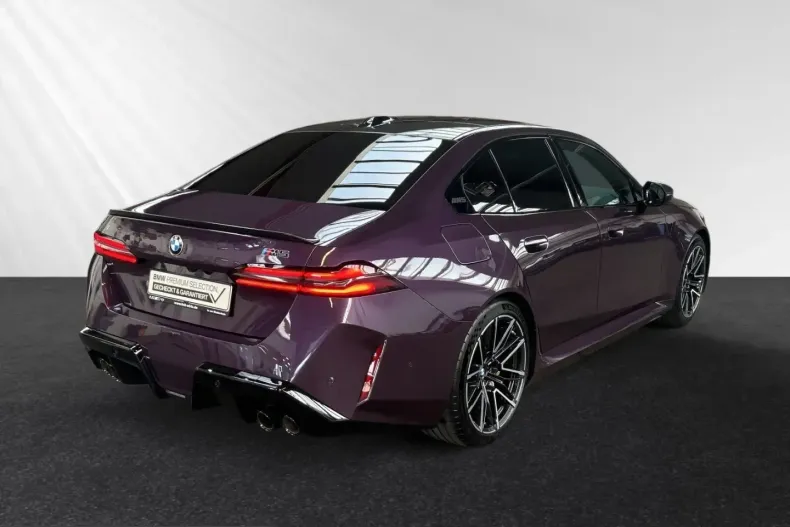 BMW M5 (Seria 5) din 2024 cu 9.330 km - oferta BMW225356 - foto 2
