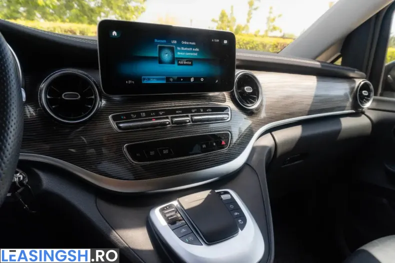 Mercedes-Benz V 220 (Clasa V) din 2023 cu 66.800 km - oferta MER225360 - foto 21