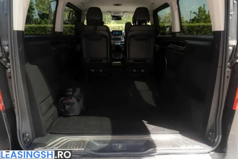 Mercedes-Benz V 220 (Clasa V) din 2023 cu 66.800 km - oferta MER225360 - foto 35
