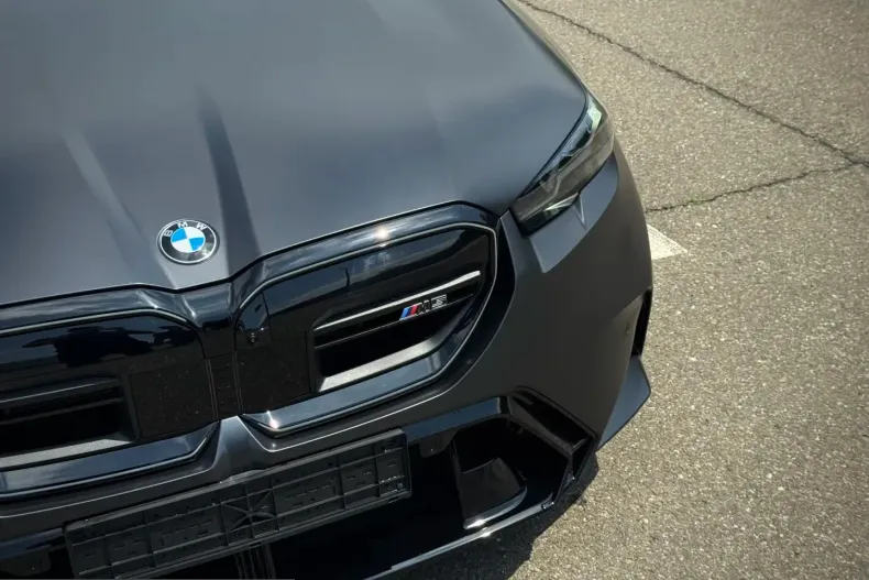 BMW M5 (Seria 5) din 2026 cu 40 km - oferta BMW225362 - foto 4