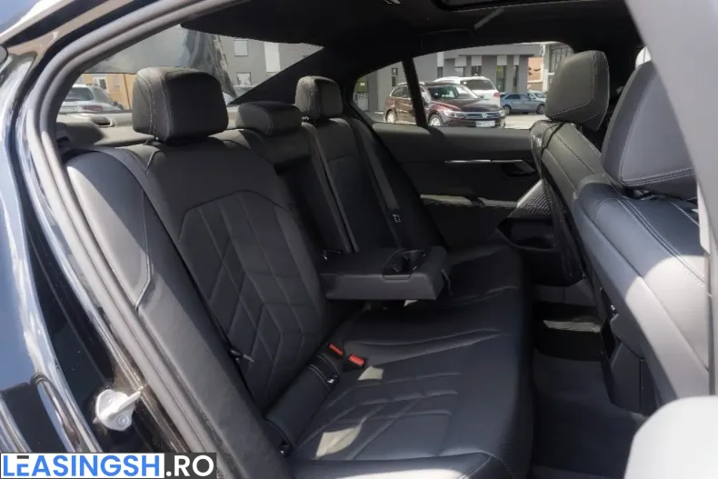 BMW 520 (Seria 5) din 2024 cu 54.000 km - oferta BMW225364 - foto 32