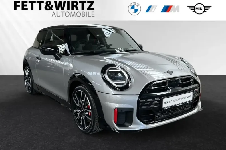 MINI John Cooper Works din 2025 cu 10.600 km - oferta MIN225368 - foto 1