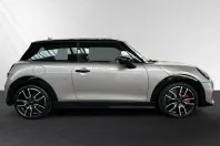 MINI John Cooper Works din 2025 cu 10.600 km - oferta MIN225368 - foto 2