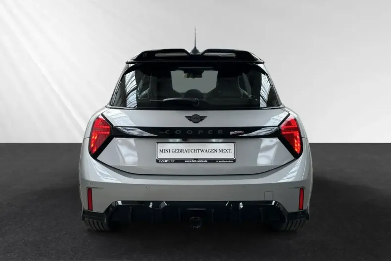 MINI John Cooper Works din 2025 cu 10.600 km - oferta MIN225368 - foto 6