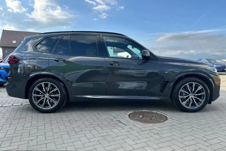 BMW X5 (Seria X) din 2024 cu 48.925 km - oferta BMW225372 - foto 12