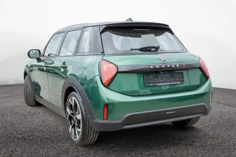 MINI Cooper S din 2025 cu 19.639 km - oferta MIN225374 - foto 3