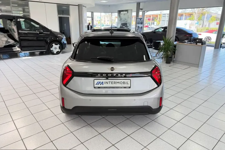 MINI Cooper S din 2025 cu 3.243 km - oferta MIN225376 - foto 5
