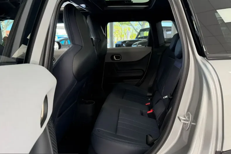 MINI Cooper S din 2025 cu 3.243 km - oferta MIN225376 - foto 22