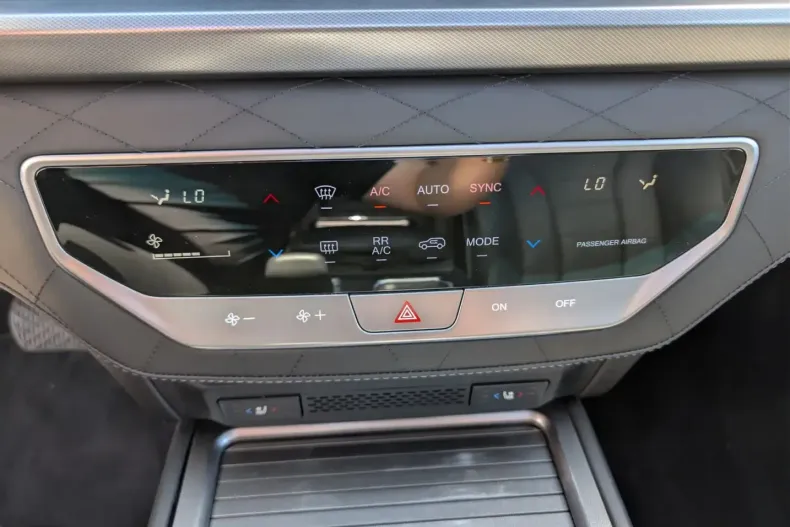 Ssangyong REXTON din 2023 cu 36.267 km - oferta SSA225377 - foto 35