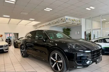 Porsche Cayenne din 2023 - oferta POR225383