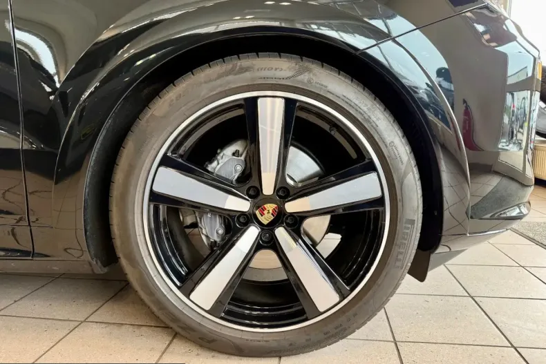 Porsche Cayenne din 2023 cu 13.151 km - oferta POR225383 - foto 6