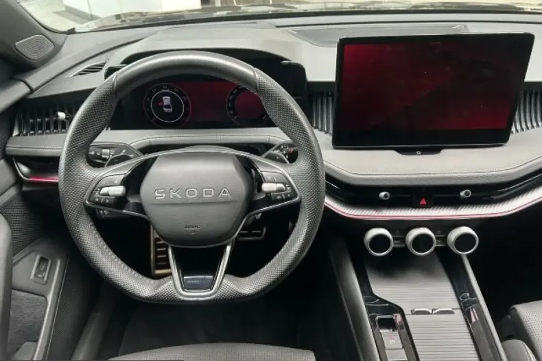 Skoda Superb din 2025 cu 45.485 km - oferta SKO225384 - foto 14