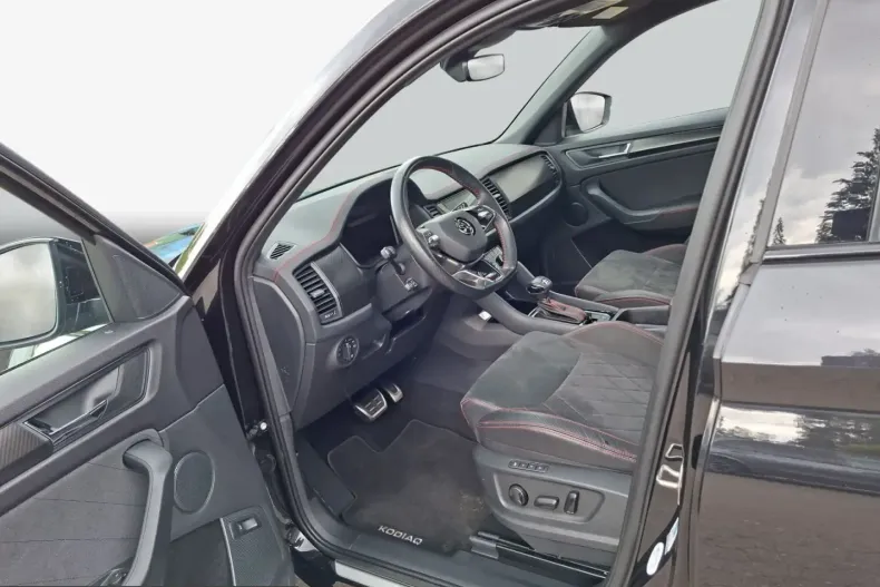 Skoda Kodiaq din 2024 cu 46.230 km - oferta SKO225387 - foto 10