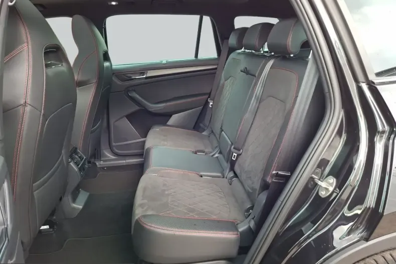 Skoda Kodiaq din 2024 cu 46.230 km - oferta SKO225387 - foto 12
