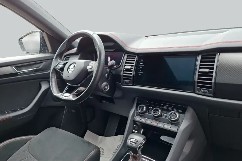 Skoda Kodiaq din 2024 cu 46.230 km - oferta SKO225387 - foto 16